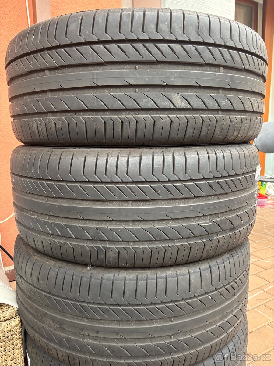 Letní pneu 255/45 R19V