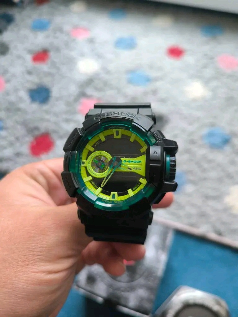 Casio G-Shock ga-140 nové