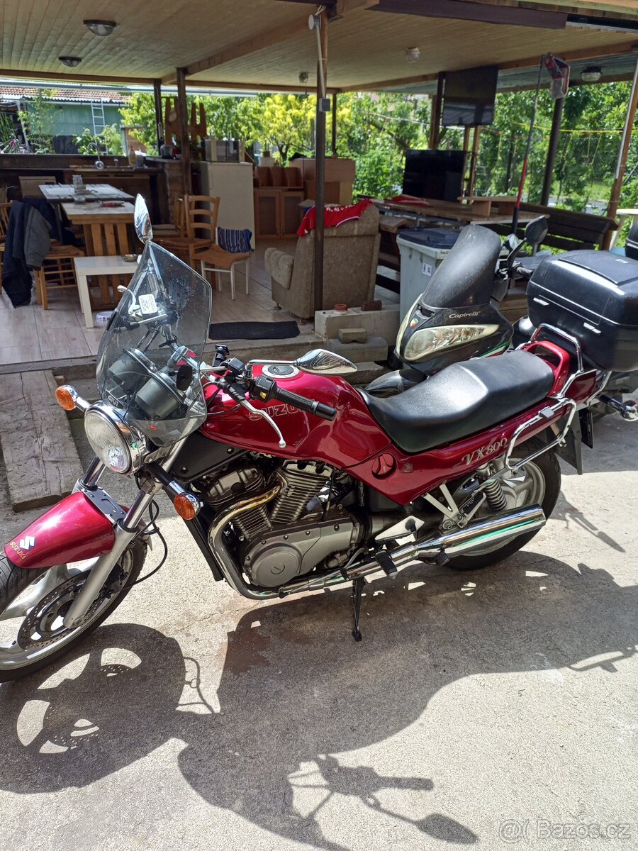 Suzuki VX-800