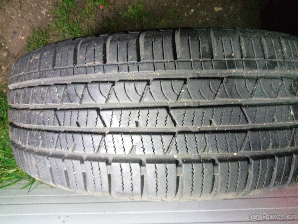 2ks pneu 215/65 R16 98H Continental