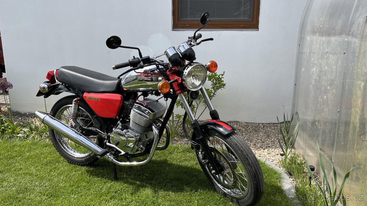 Jawa 250 Californian