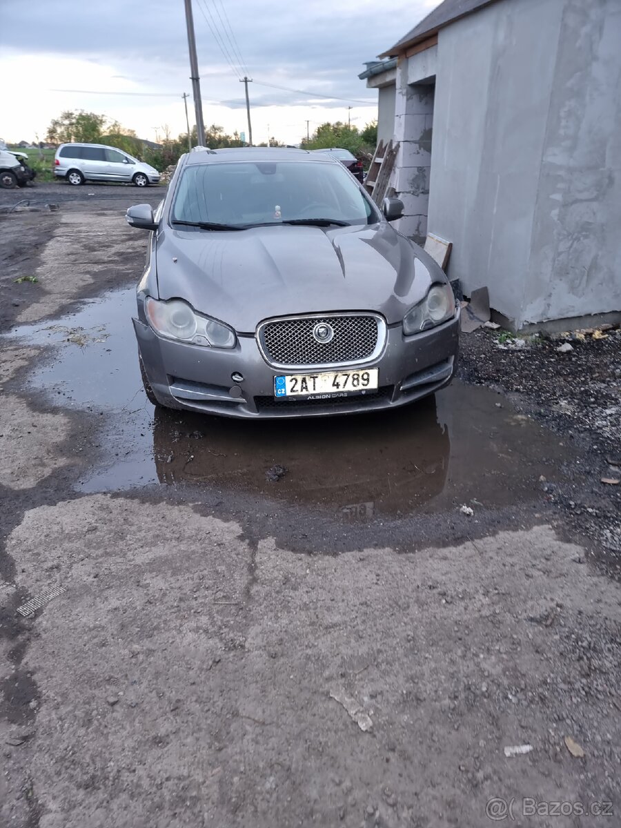 Jaguar FX rok 2008 V6 .2.7 diesel. automat.