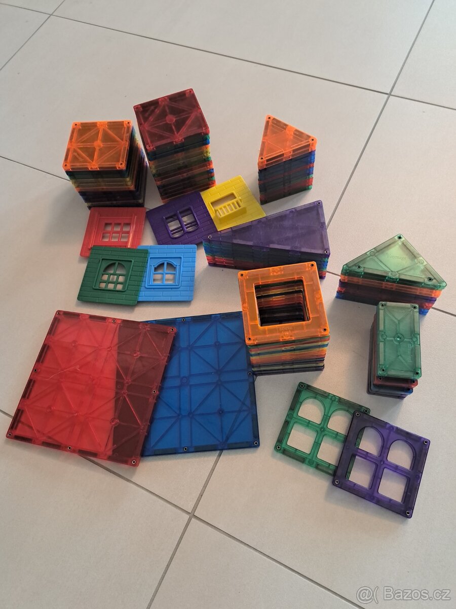 Magneticka stavebnice Magna Tiles od 3 let