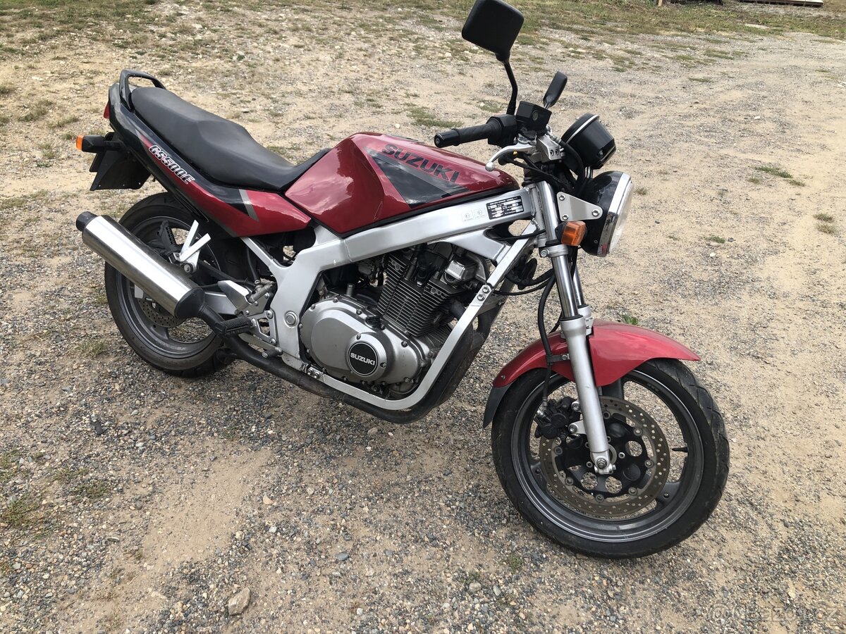 Suzuki Gs 500