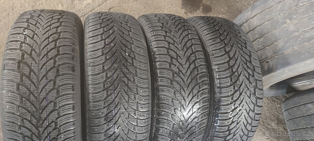 Pneu 235/55 R19 Nokian, zimní