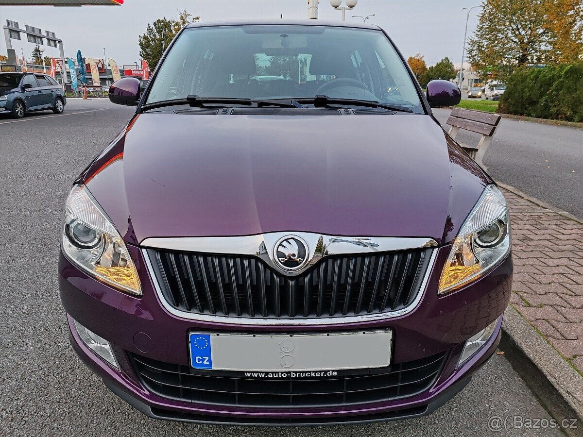 benzínová Škoda Fabia 2 FRESH rok 2014 digiklima