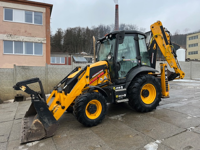 JCB 3CX CONTRACTOR PLNÁ VÝBAVA