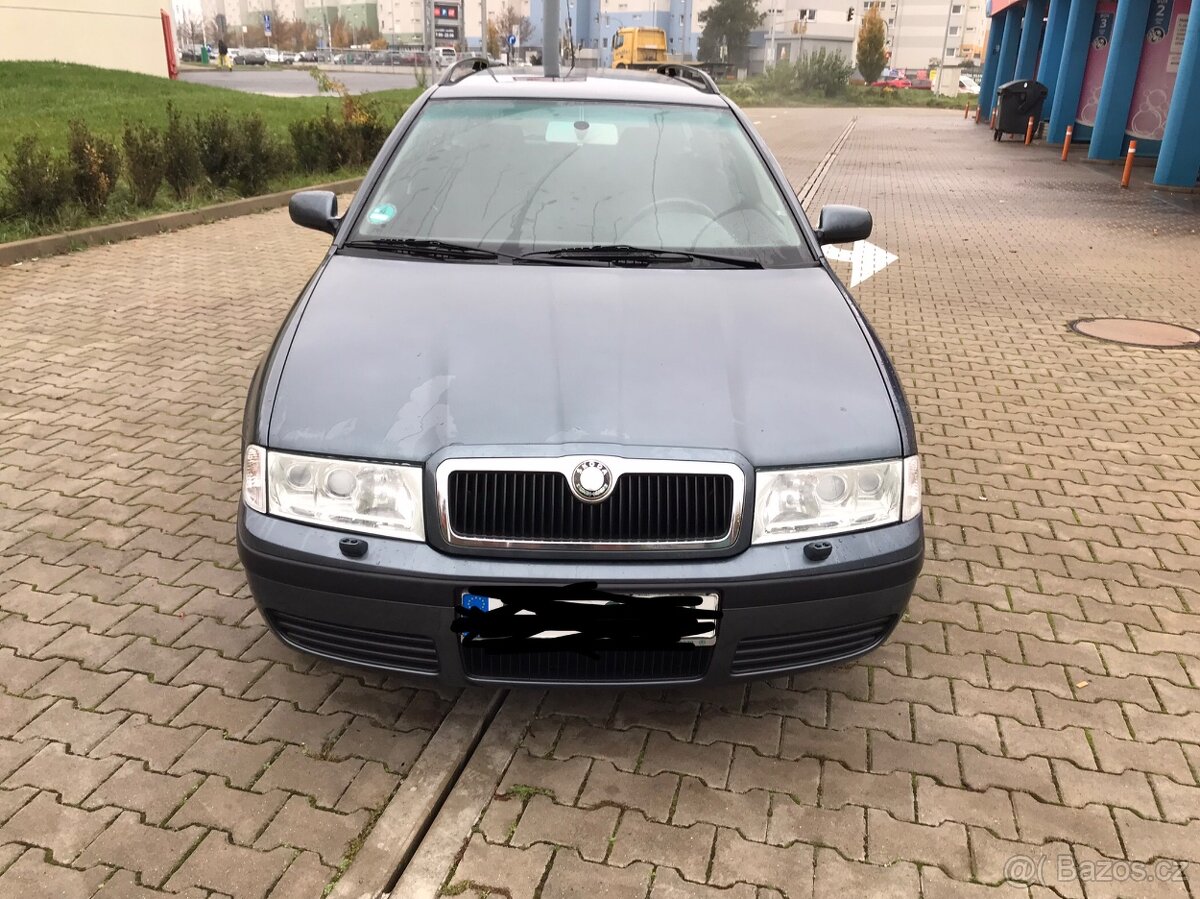 Škoda Octavia 1.6 mpi Combi Xenony