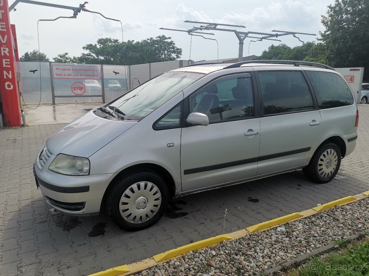 Volkswagen Sharan 1,9 Tdi 85kw, automat