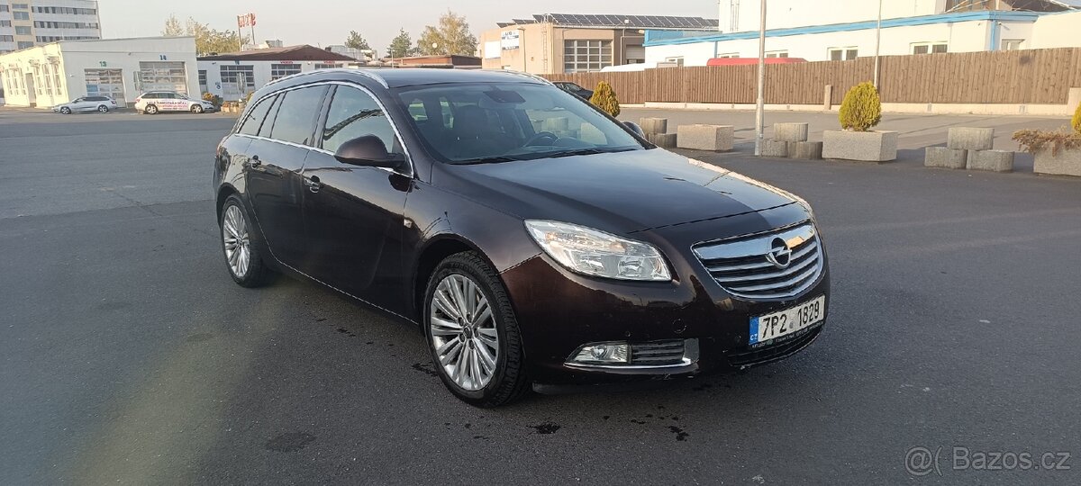 Opel Insignia 2.0 CDTI 118 kW. 2012