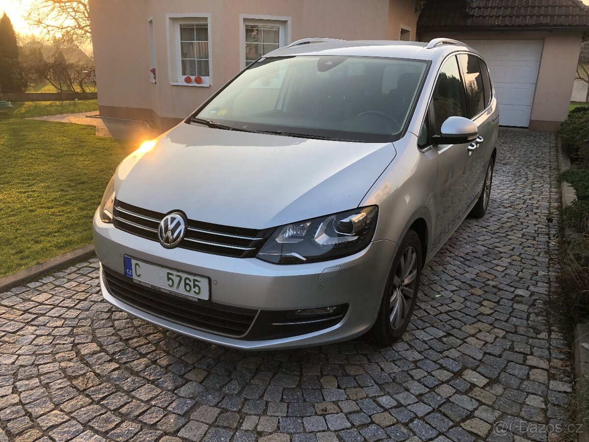 Volkswagen Sharan 2,0 TDI 110 KW Highline 7 míst Plný servis