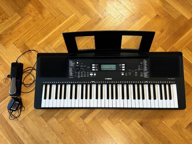 Klávesy Yamaha PSR-E373