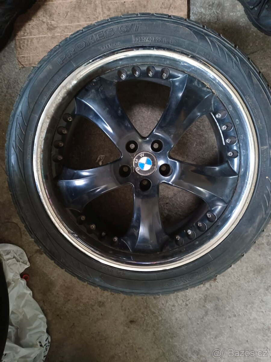 Kola BMW X5 R22 BMW 285/40 R22