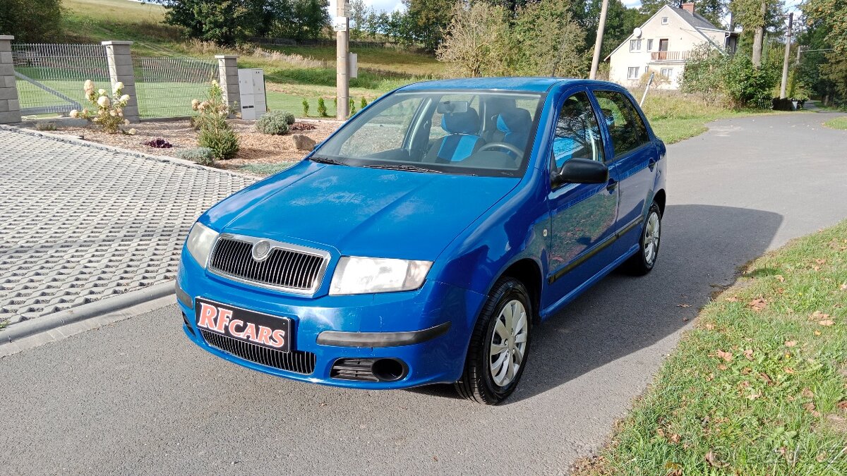 Škoda Fabia 1.2i 40 kW, 8/2006, ZÁMEK ZPÁTEČKY, CENTRÁL