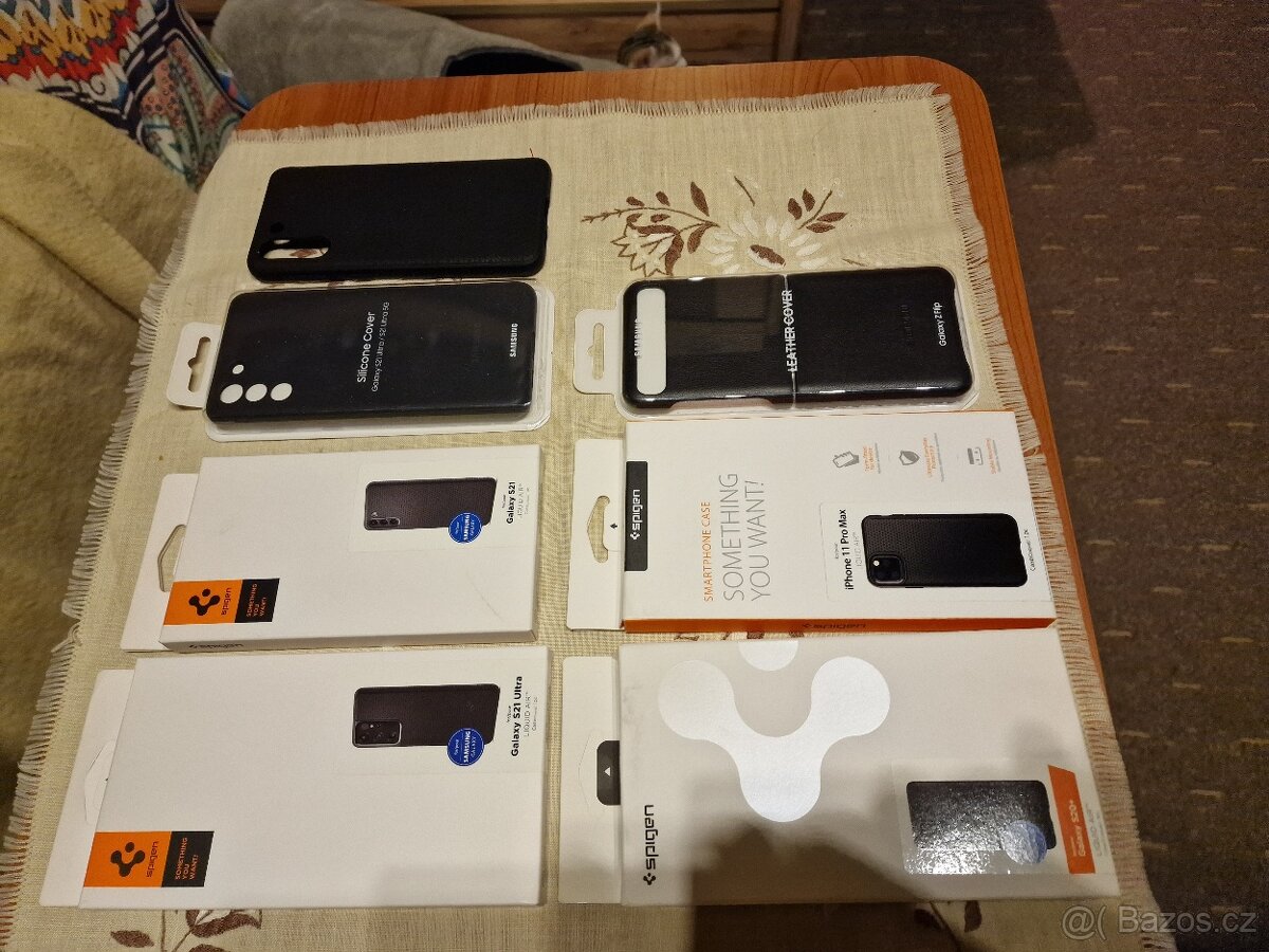 prodám pouzdra Spigen a Samsung a tactical