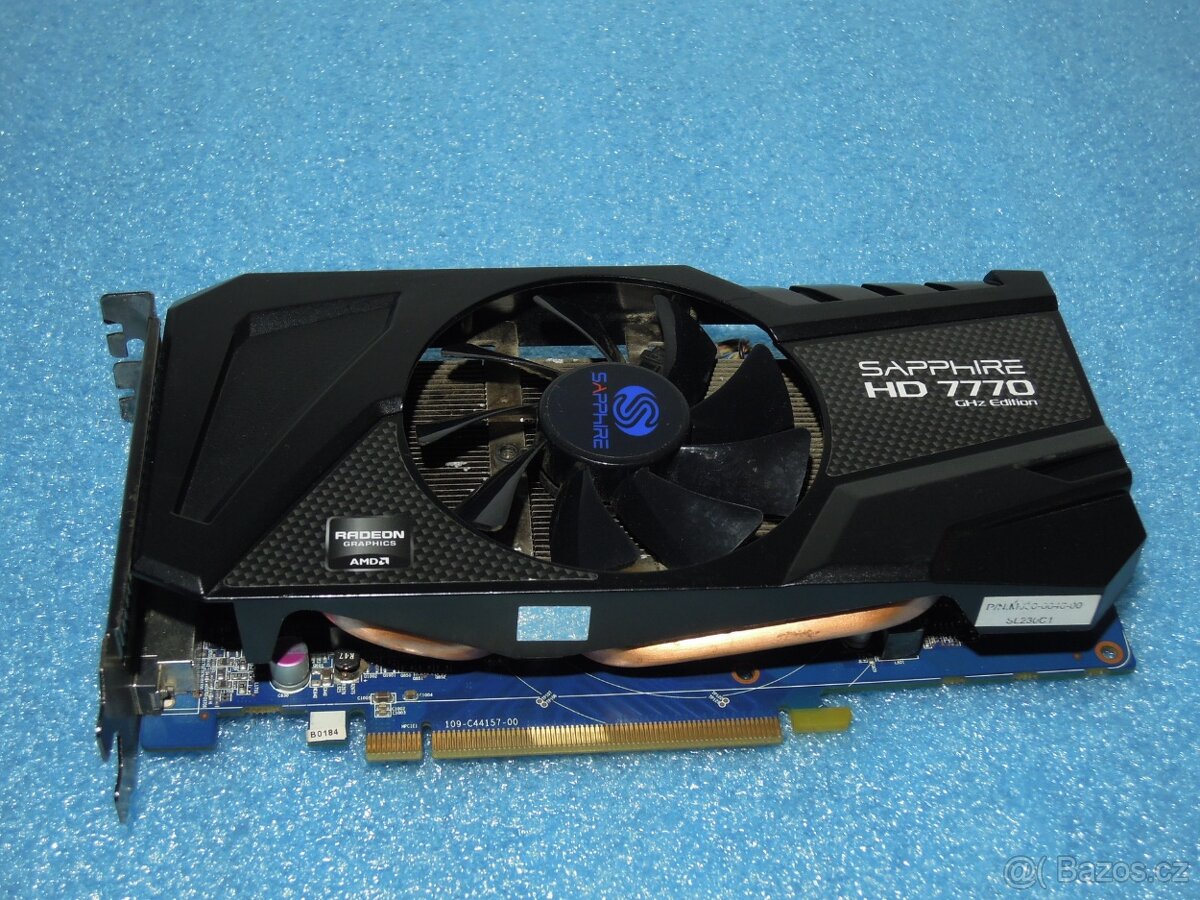 Nefunkční  Sapphire HD 7770 1GB GDDR5 chladič/ventilátory OK