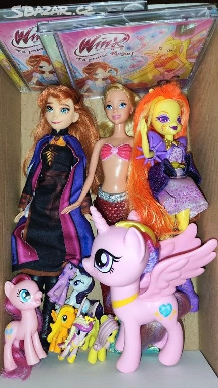 Sada hraček ,mlp ,disney, Winx,