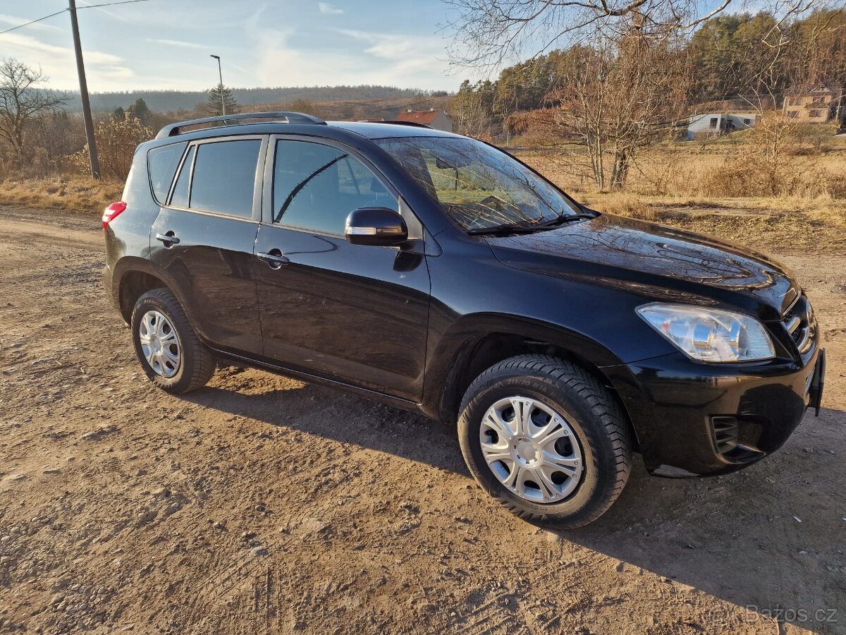 Toyota RAV4 2.0 VVT-i 116kW 2WD 12/2009