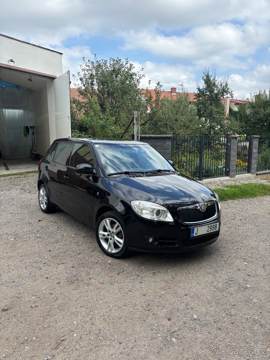 Škoda Fabia 1.4 16V 63KW SPORT PO SERVISE..