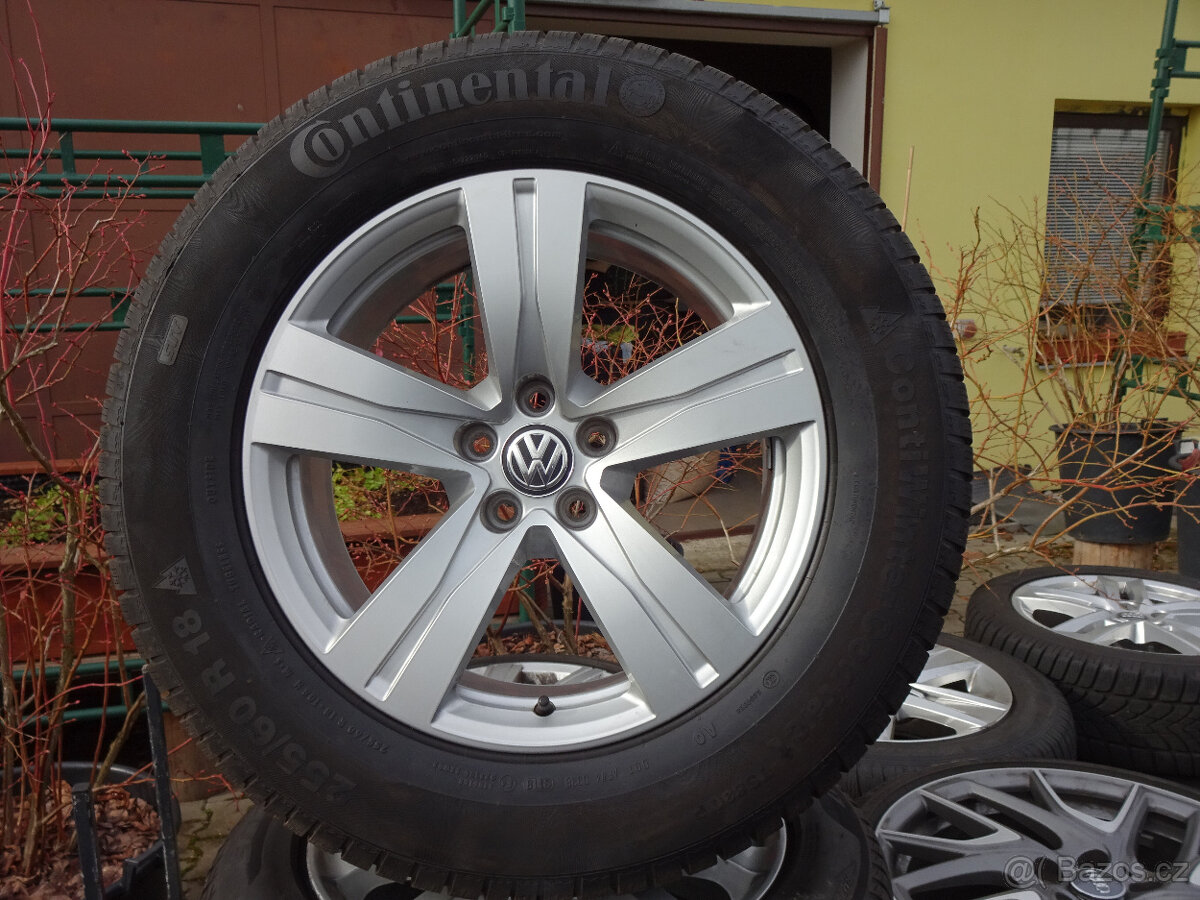 VW Touareg - zánovní zimní alu kola 18" 5x112 ET25