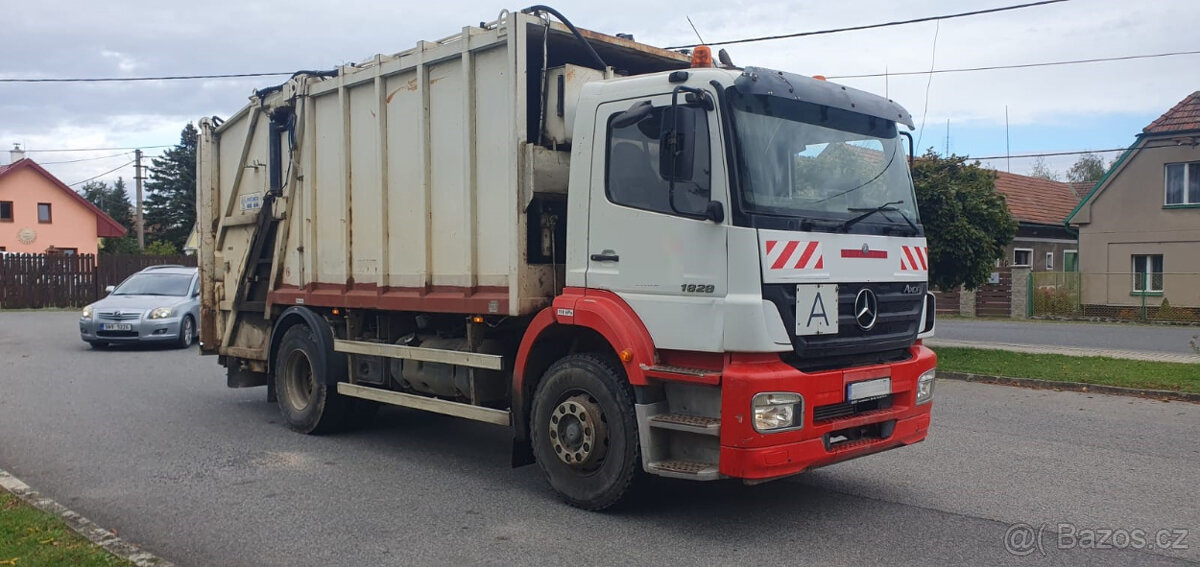 MERCEDES BENZ AXOR 1828L, standart, rok výroby 2005