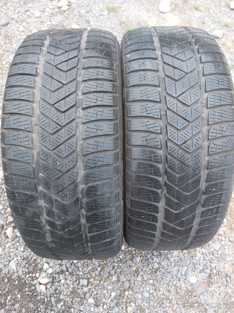 Prodám 2ks zimních pneu Pirelli 245/45 R19