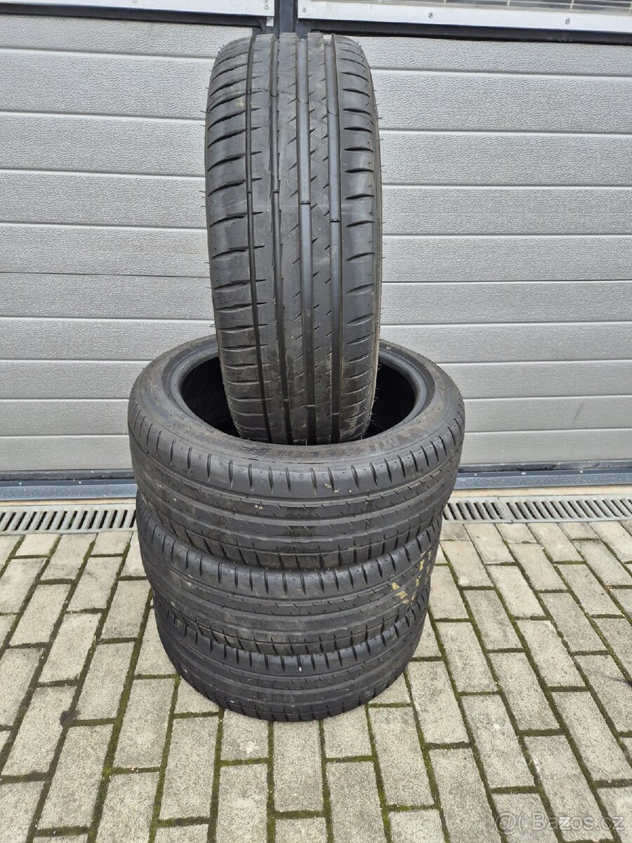 Letní Michelin 215/45 R18 100%