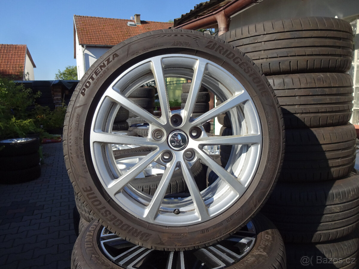 Octavia + Superb + Golf - zánovní letní alu kola 17" 5x112