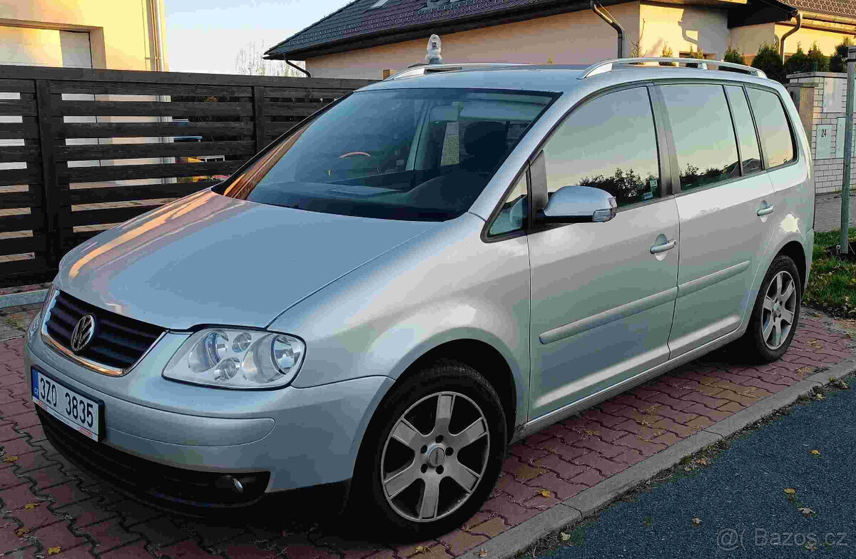 Volkswagen Touran, 2.0 FSI