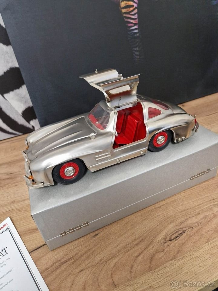 Model Marklin 1952 Mercedes Benz 300 SL jubilejní verze