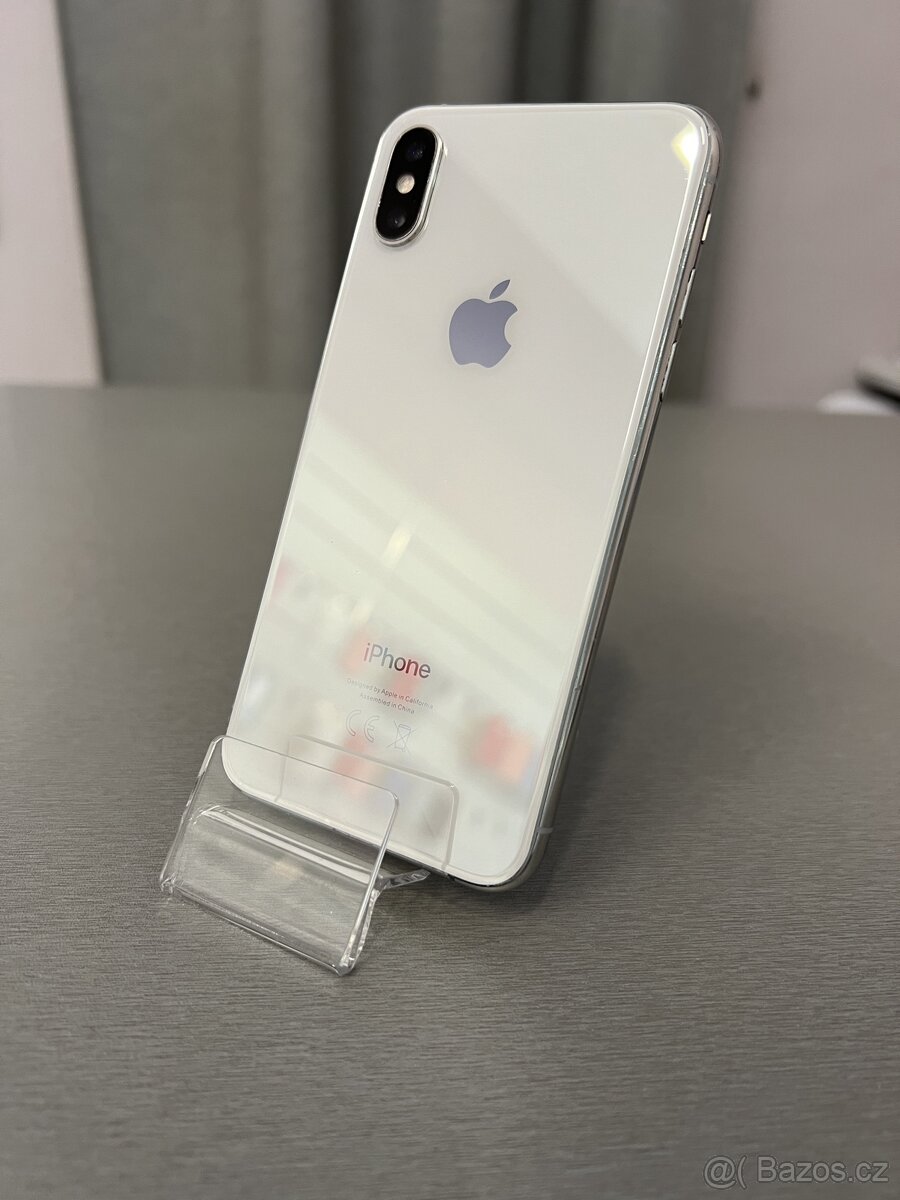 iPhone Xs 64GB, 12 měsíců záruka