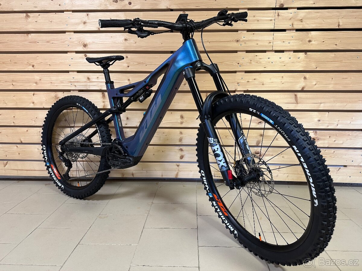 Elektrokolo KTM MACINA PROWLER MASTER BOSCH CARBON 1500KM