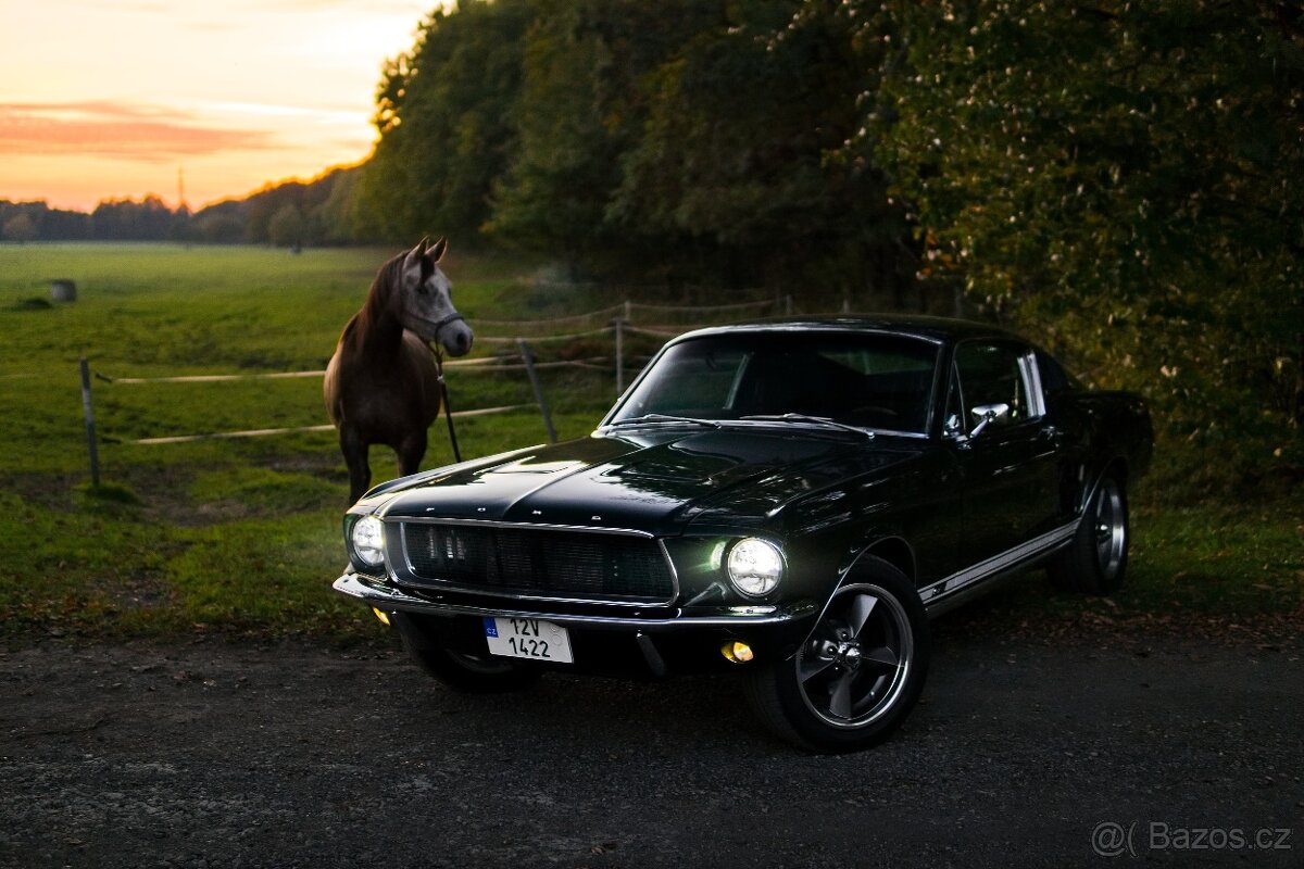 Ford Mustang Gt style Bullit Fastback