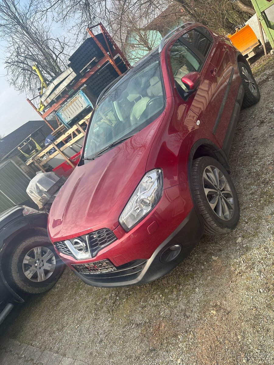 NISSAN QASHQAI M 2011 2,0 BENZÍN AUTOMAT