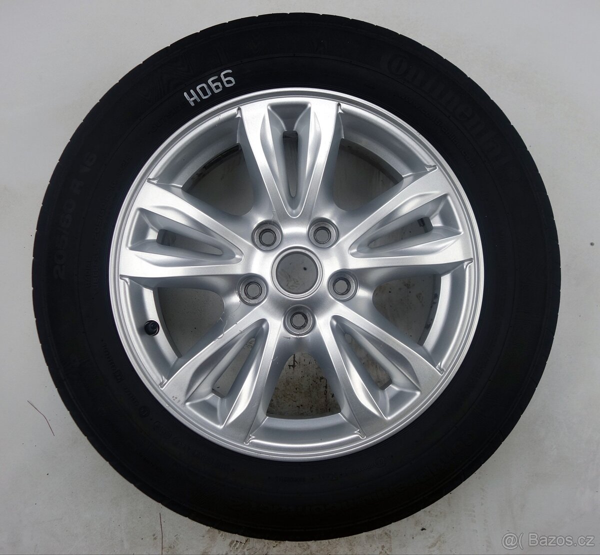 Chevrolet Cruze - Originání 16" alu kola - Letní pneu