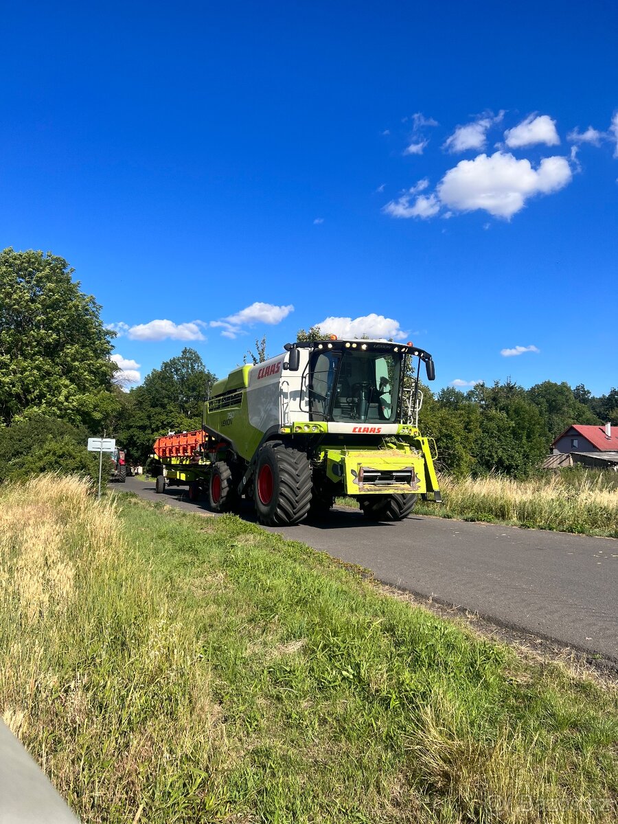 Claas lexion 750