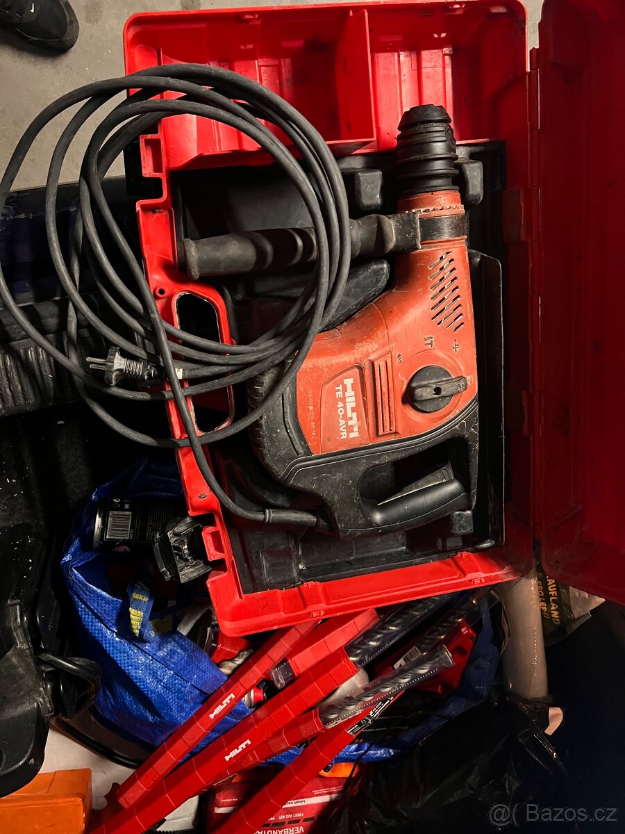 HILTI TE 40 AVR kombinované kladivo vrtaci i bouraci