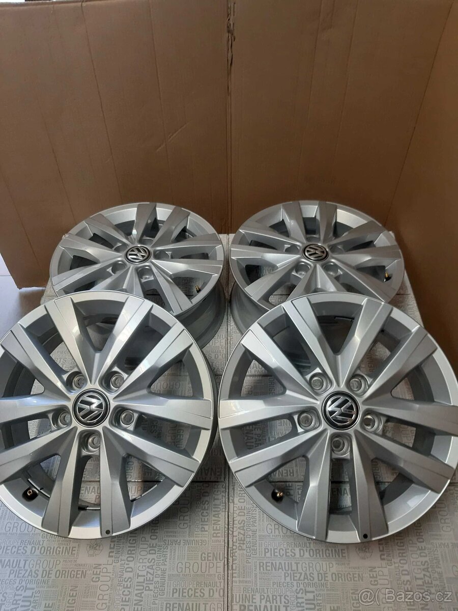 Nova alu sada Clyton 5x120VW T6 T6.1 MultivanR16