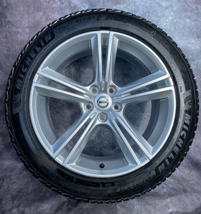 Originální zimní sada Volvo V90 / S90 245/45R18 100V