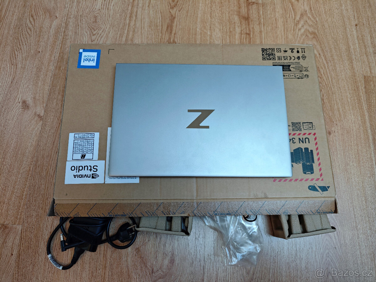 16" HP Zbook 4K OLED s i7 a RTX A2000 8GB