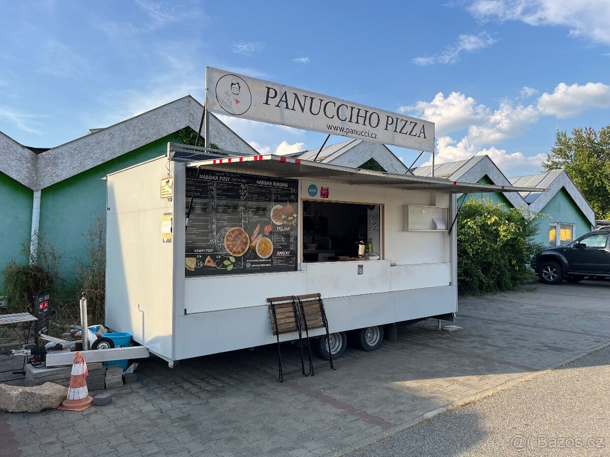 Prodám foodtrucku