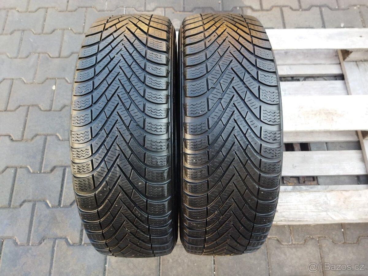 185/60/15 zimní pneu pirelli