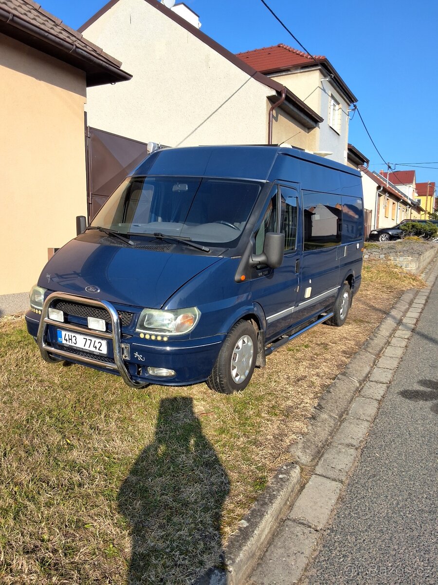 Ford Transit obytná vestavba