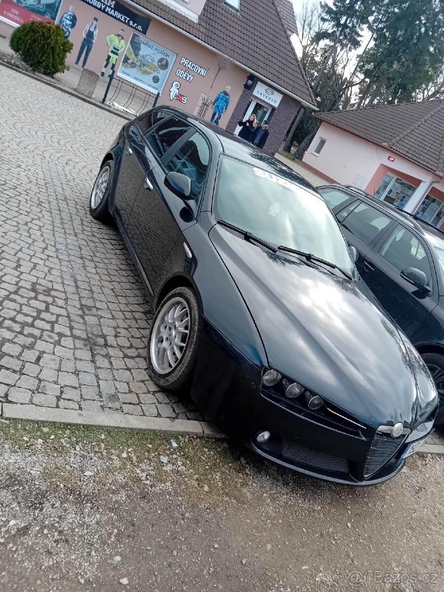 Alfa romeo 159 1.9 88kw plné pojízdná