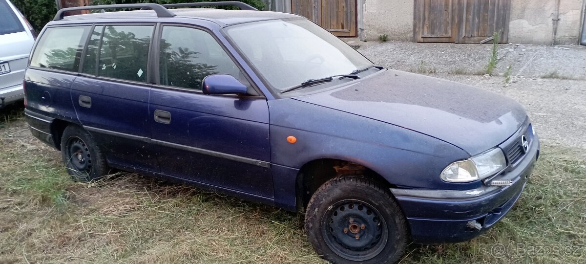 Opel Astra F 1,4 16v 66kw díly