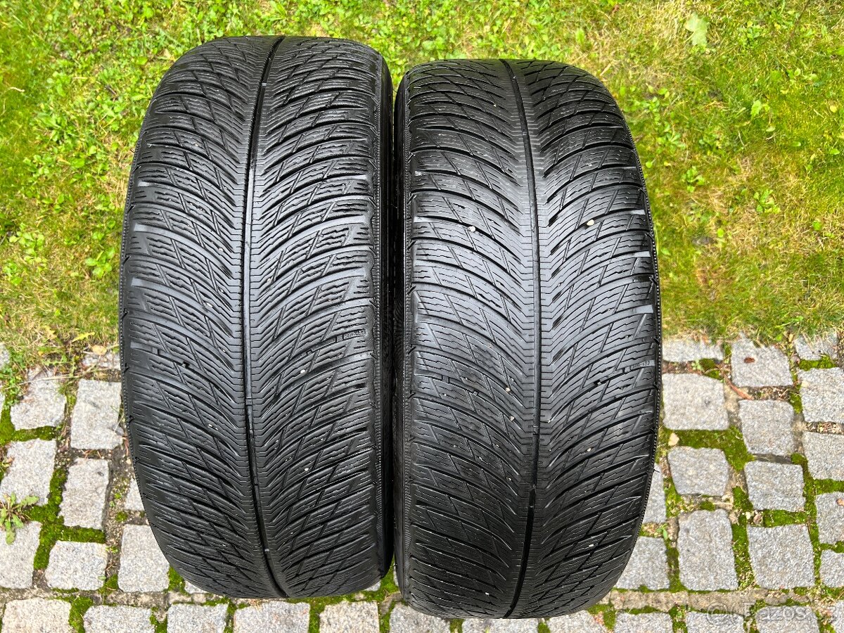 235 55 17 R17 zimní pneumatiky Michelin