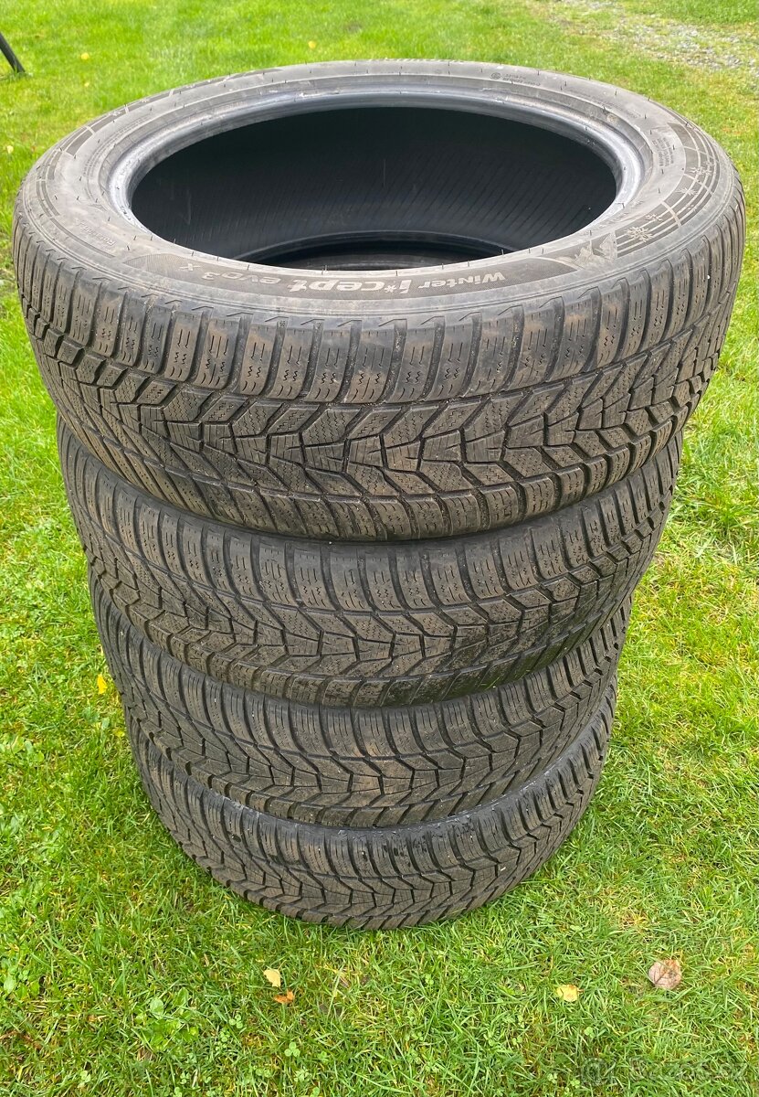 Zimní pneu 225/55 R19 Hankook winter icept evo3