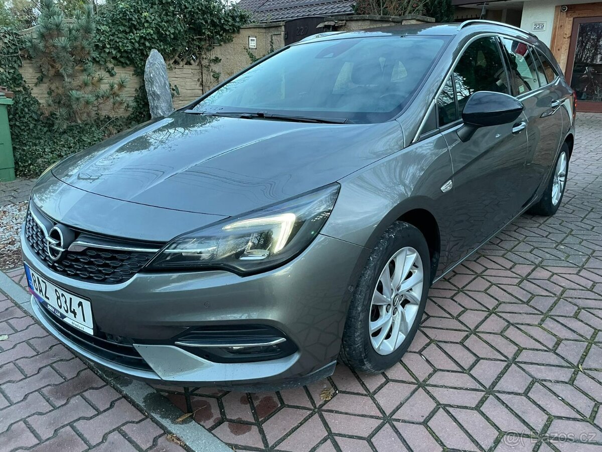 Opel Astra 1.5 Cdti 1.MAJITEL ČR ČIDLA