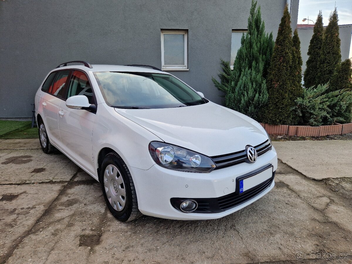 Volkswagen Golf 1.6 TDI 2012 kombi CZ