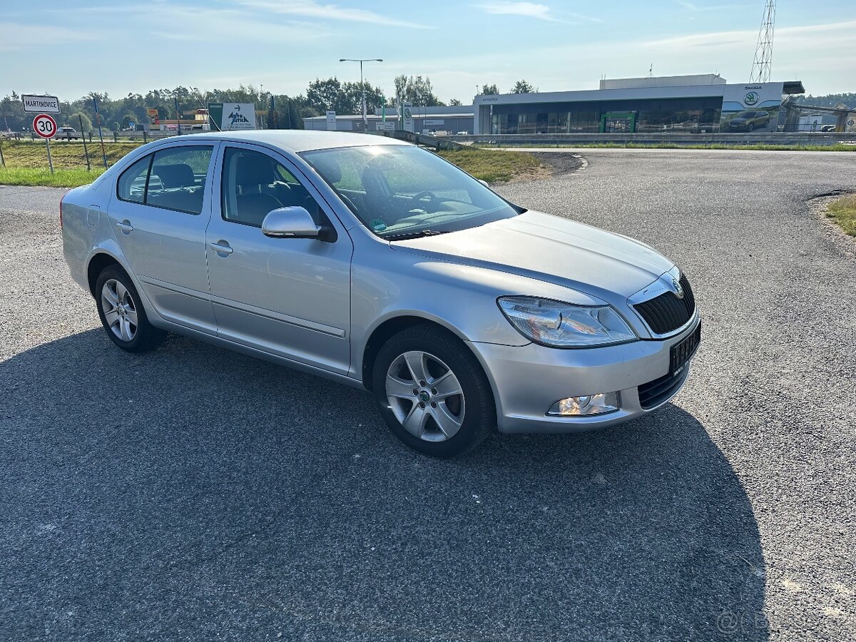 Škoda Octavia 1.2tsi-77 kw-6 kvalt- vybava